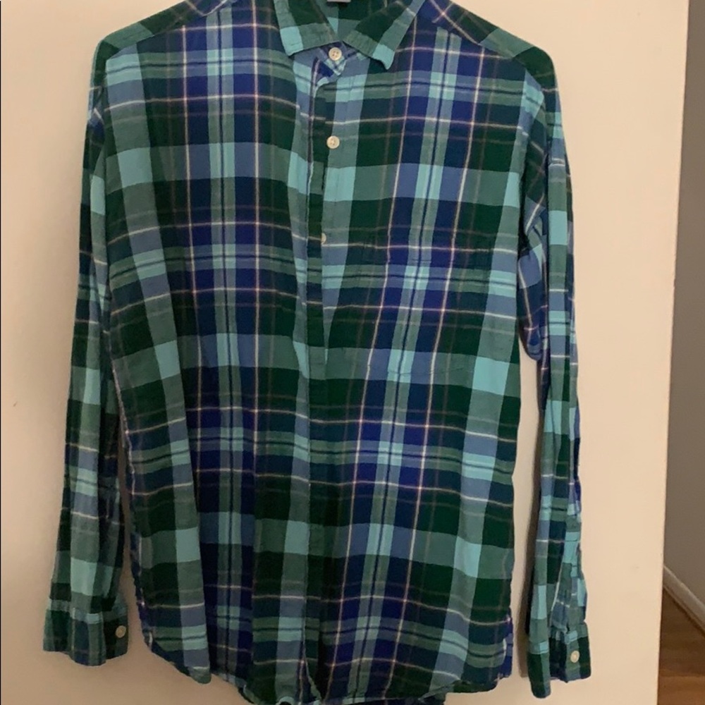Women’s flannel button up